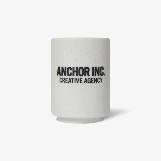 BOLD LOGO YUNOMI WHITE