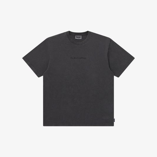 THE WORKING TIMES TEE CHARCOAL